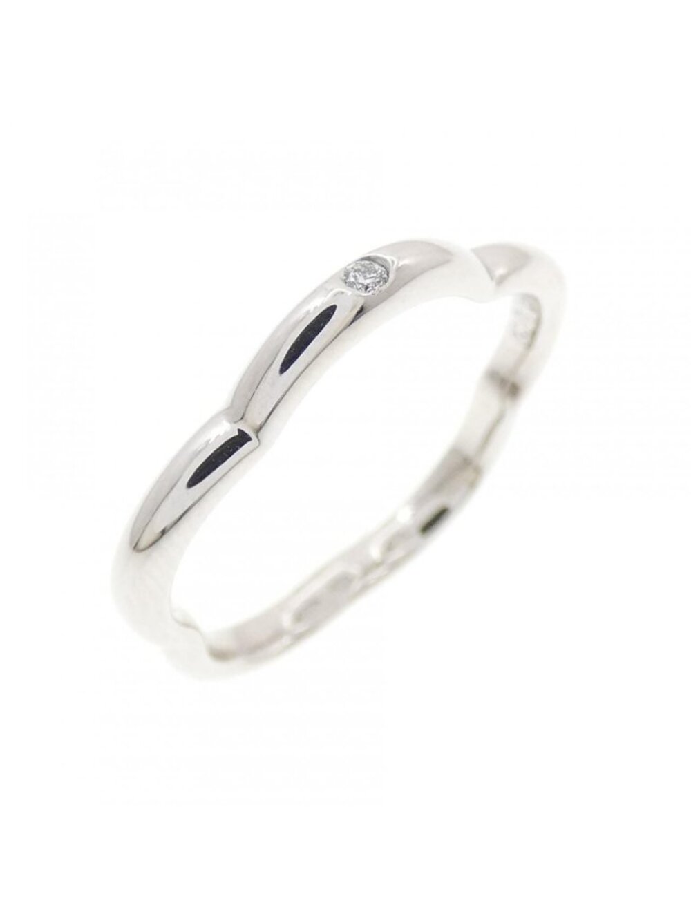 Chanel Camellia Ring White Gold